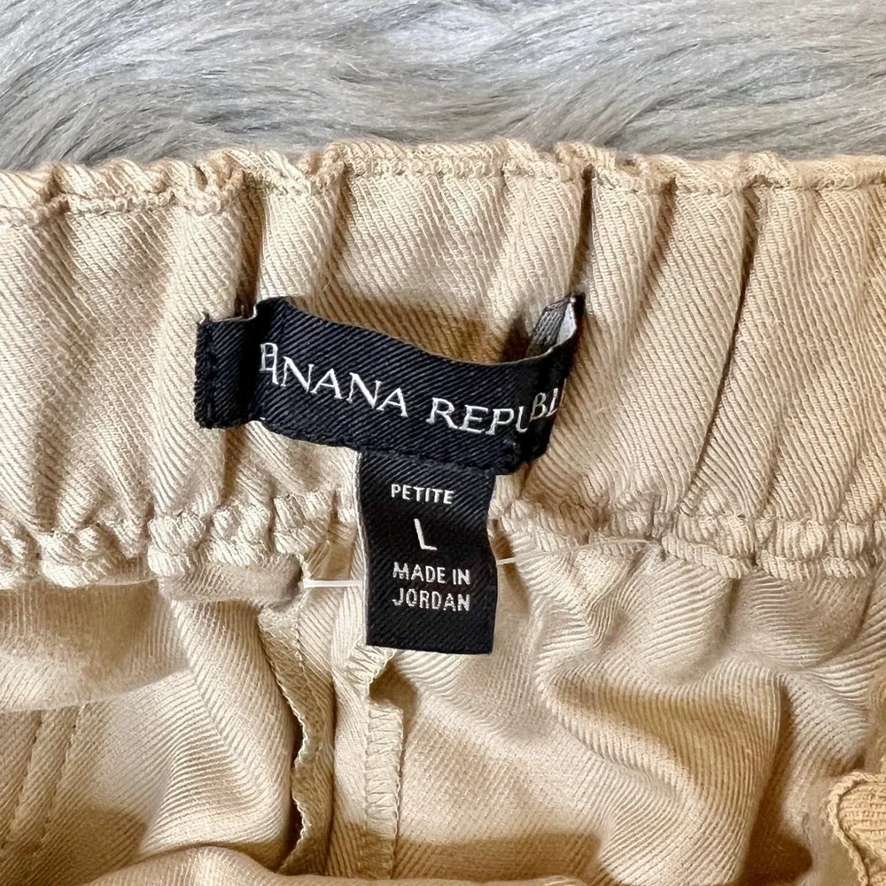 Banana Republic Tan Women’s Linen Knit Pull On Woven Shorts Sz LP - Picture 4 of 10